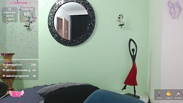 Sofia Franco  online show from 31, 12, 2024