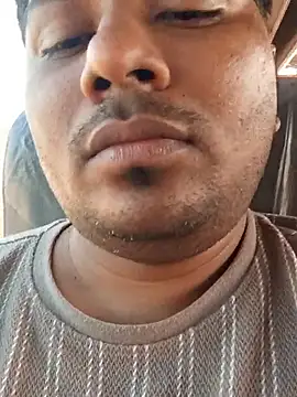 Snapshot of Bangalorebull chatting on 8, 4, 2026 Bangalorebull online show from 8, 4, 2026