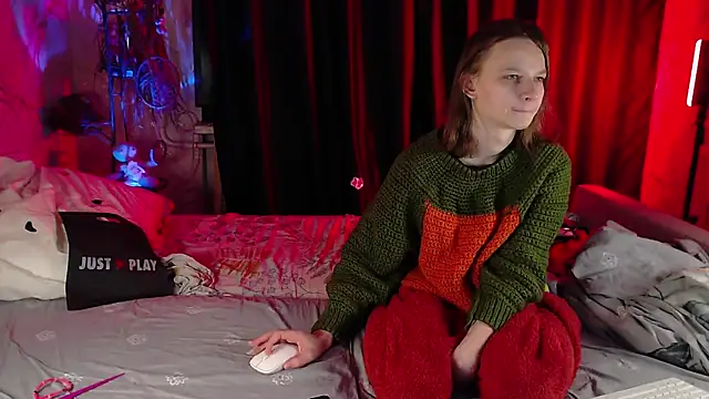 Snapshot of Frank_Fraer chatting on 11, 1, 2025 Frank Fraer online show from 11, 1, 2025