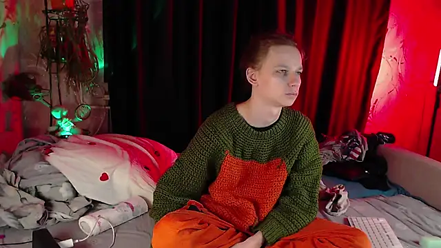 Snapshot of Frank_Fraer chatting on 15, 1, 2025 Frank Fraer online show from 15, 1, 2025