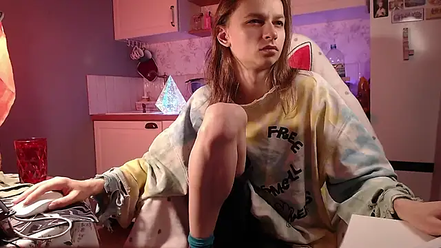 Snapshot of Frank_Fraer chatting on 11, 9, 2025 Frank Fraer online show from 11, 9, 2025