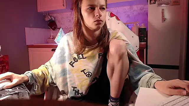 Snapshot of Frank_Fraer chatting on 12, 9, 2025 Frank Fraer online show from 12, 9, 2025