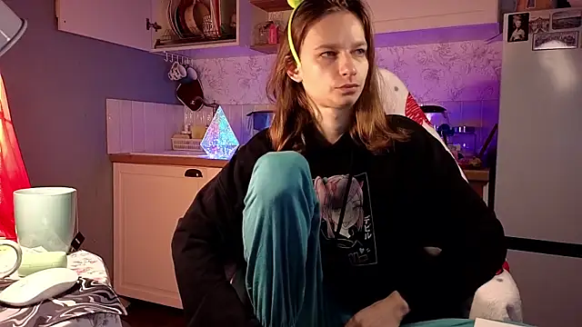 Snapshot of Frank_Fraer chatting on 23, 9, 2025 Frank Fraer online show from 23, 9, 2025