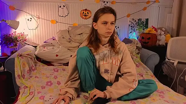 Snapshot of Frank_Fraer chatting on 26, 10, 2025 Frank Fraer online show from 26, 10, 2025