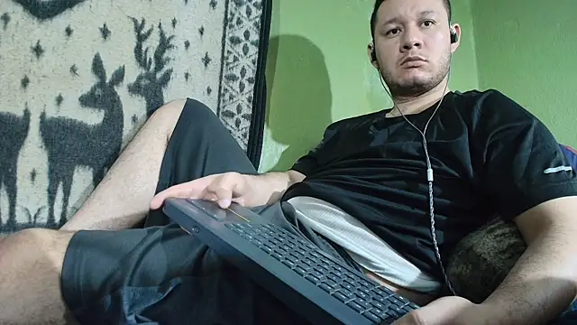 sweet cock28 online show from 19, 4, 2026