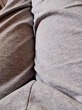 Snapshot of mysteriouscouple001 chatting on 28, 11, 2025 mysteriouscouple001 online show from 28, 11, 2025