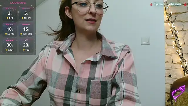 Beka James online show from 4, 3, 2025