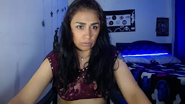 Snapshot of pinky_violeta chatting on 29, 12, 2024 pinky violeta online show from 29, 12, 2024