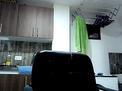 axeldaviid online show from 5, 3, 2025