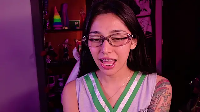 amber yull online show from 18, 6, 2026