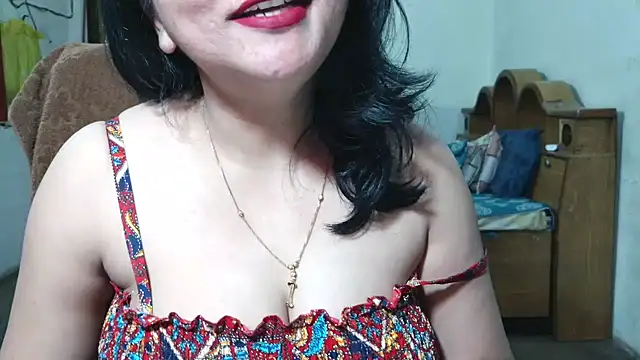 Snapshot of Cute_Mahi22 chatting on 5, 10, 2025 Cute Mahi22 online show from 5, 10, 2025