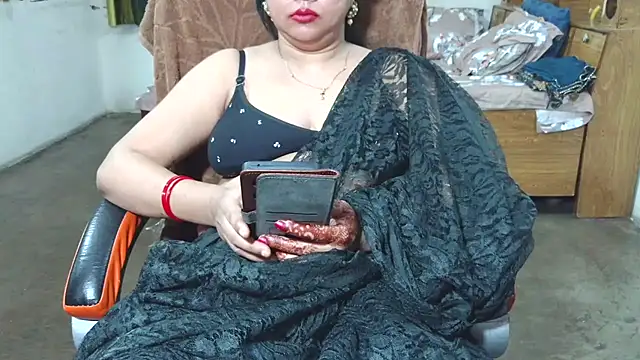 Snapshot of Cute_Mahi22 chatting on 29, 10, 2025 Cute Mahi22 online show from 29, 10, 2025