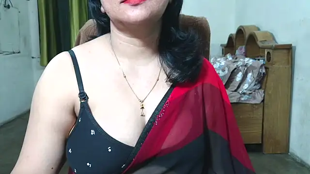 Snapshot of Cute_Mahi22 chatting on 7, 11, 2025 Cute Mahi22 online show from 7, 11, 2025