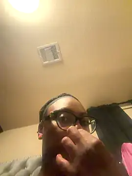 TrueeFantasee online show from 4, 12, 2025