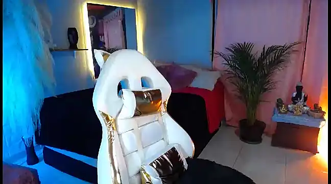 Snapshot of victoria_kosh chatting on 8, 1, 2025 victoria kosh online show from 8, 1, 2025