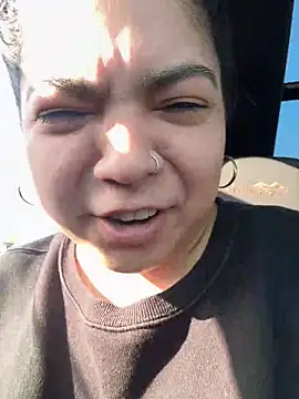 kimmiakiss22 online show from 19, 4, 2026