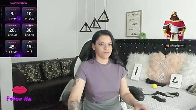 natasha logan  online show from 7, 3, 2025