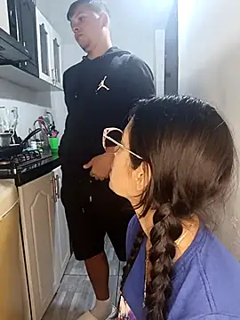 catire2323 online show from 4, 2, 2026