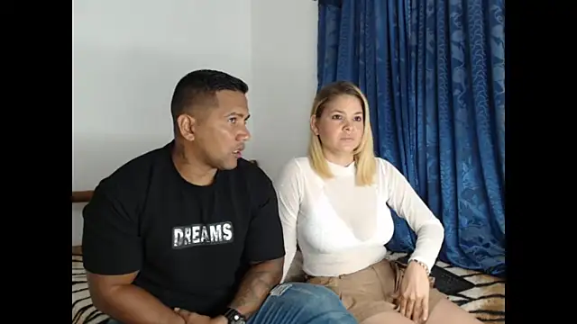 Snapshot of lover_1994 chatting on 27, 12, 2024 lover 1994 online show from 27, 12, 2024