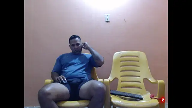 Snapshot of lover_1994 chatting on 20, 12, 2025 lover 1994 online show from 20, 12, 2025