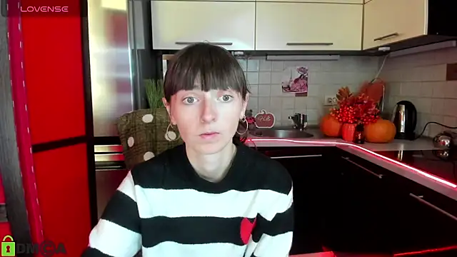 TayanaJons online show from 11, 10, 2025