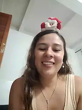 Snapshot of selena_gomez2 chatting on 22, 12, 2024 selena gomez2 online show from 22, 12, 2024