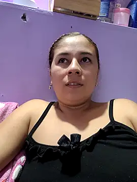 Snapshot of selena_gomez2 chatting on 20, 9, 2025 selena gomez2 online show from 20, 9, 2025