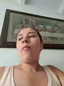 Snapshot of selena_gomez2 chatting on 24, 9, 2025 selena gomez2 online show from 24, 9, 2025