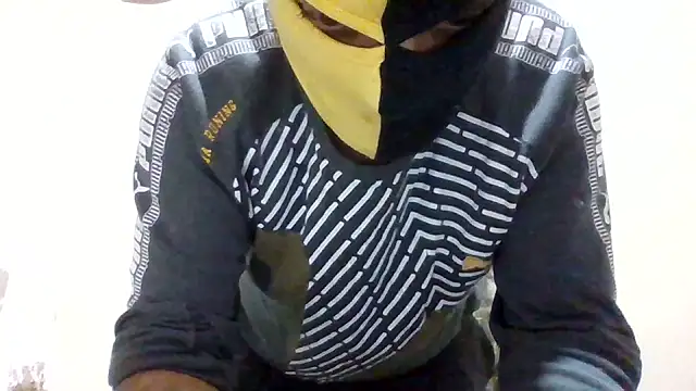 Snapshot of asira39 chatting on 11, 10, 2025 asira39 online show from 11, 10, 2025