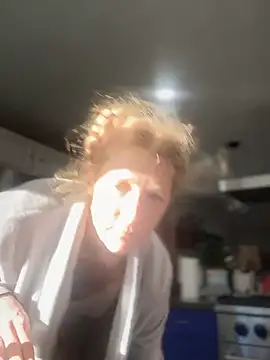 Snapshot of GoldenFlameGoddess chatting on 28, 2, 2025 GoldenFlameGoddess online show from 28, 2, 2025