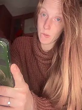 Snapshot of GoldenFlameGoddess chatting on 7, 3, 2025 GoldenFlameGoddess online show from 7, 3, 2025