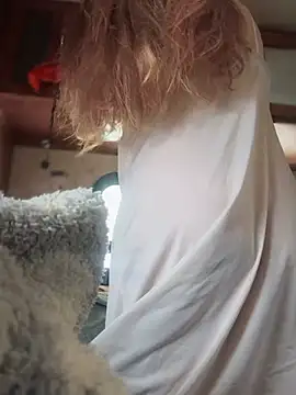 Snapshot of GoldenFlameGoddess chatting on 13, 3, 2025 GoldenFlameGoddess online show from 13, 3, 2025