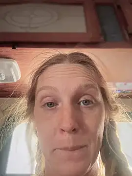 Snapshot of GoldenFlameGoddess chatting on 15, 3, 2025 GoldenFlameGoddess online show from 15, 3, 2025