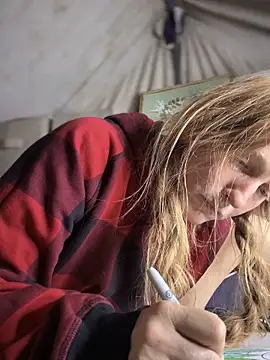 Snapshot of GoldenFlameGoddess chatting on 30, 9, 2025 GoldenFlameGoddess online show from 30, 9, 2025