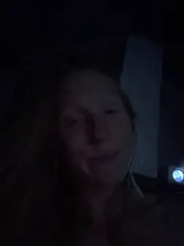 Snapshot of GoldenFlameGoddess chatting on 22, 10, 2025 GoldenFlameGoddess online show from 22, 10, 2025