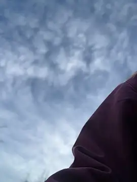 Snapshot of GoldenFlameGoddess chatting on 27, 11, 2025 GoldenFlameGoddess online show from 27, 11, 2025