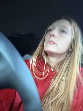 Snapshot of GoldenFlameGoddess chatting on 29, 11, 2025 GoldenFlameGoddess online show from 29, 11, 2025