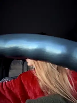 Snapshot of GoldenFlameGoddess chatting on 2, 12, 2025 GoldenFlameGoddess online show from 2, 12, 2025