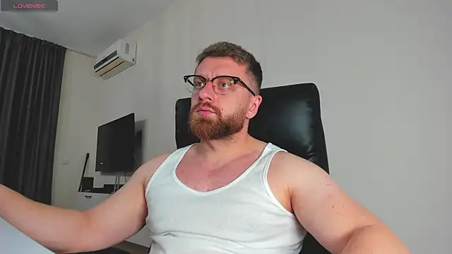 Findom guy online show from 9, 3, 2026