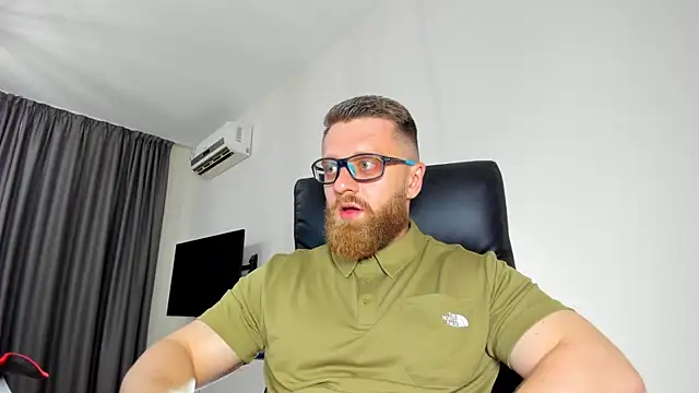 Findom guy online show from 20, 5, 2026