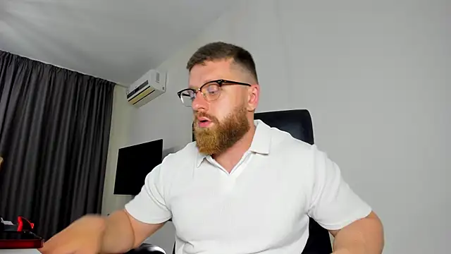 Findom guy online show from 22, 5, 2026