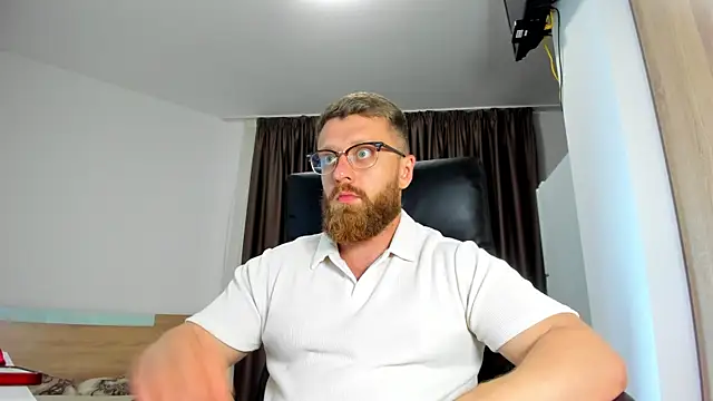 Findom guy online show from 7, 6, 2026