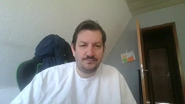 Golffahrer1982 online show from 4, 3, 2026