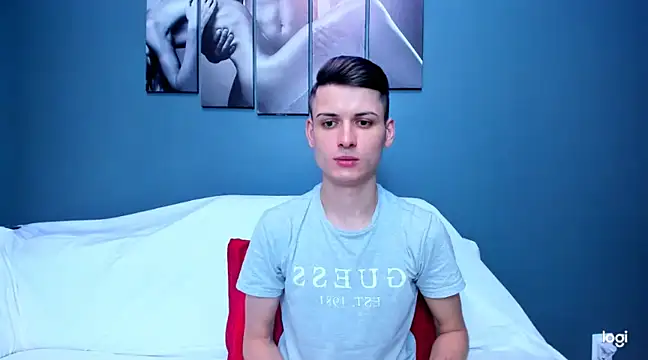 Snapshot of andboyfor6 chatting on 21, 12, 2024 andboyfor6 online show from 21, 12, 2024