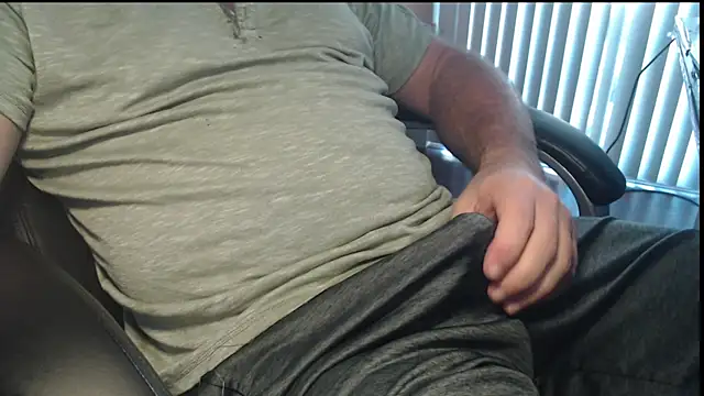 Snapshot of jdcfnmhard chatting on 29, 1, 2025 jdcfnmhard online show from 29, 1, 2025