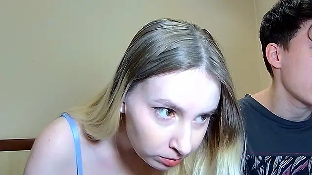 Snapshot of MiaAndWilliam chatting on 15, 2, 2026 MiaAndWilliam online show from 15, 2, 2026