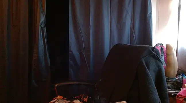 SimoneMoore online show from 14, 3, 2025