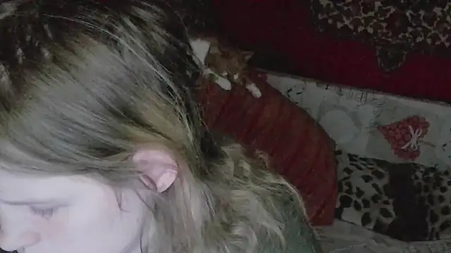 Kathlyn  Heath online show from 28, 2, 2026