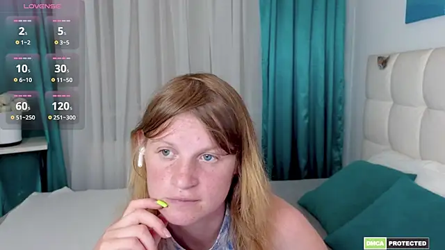 Snapshot of Kathlyn__Heath chatting on 4, 7, 2026 Kathlyn Heath online show from 4, 7, 2026