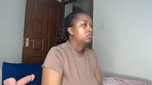 Snapshot of NIKKIE_LOVE chatting on 18, 7, 2026 NIKKIE LOVE online show from 18, 7, 2026